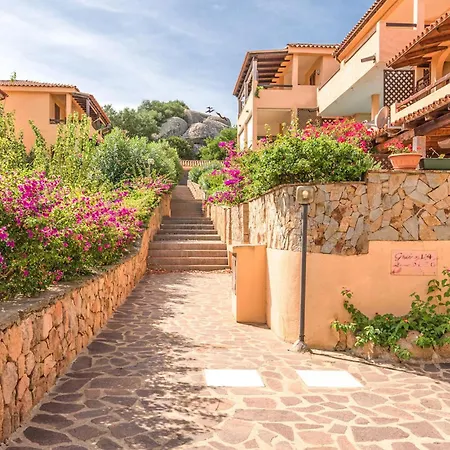 Trilo Apartment Golfo Aranci